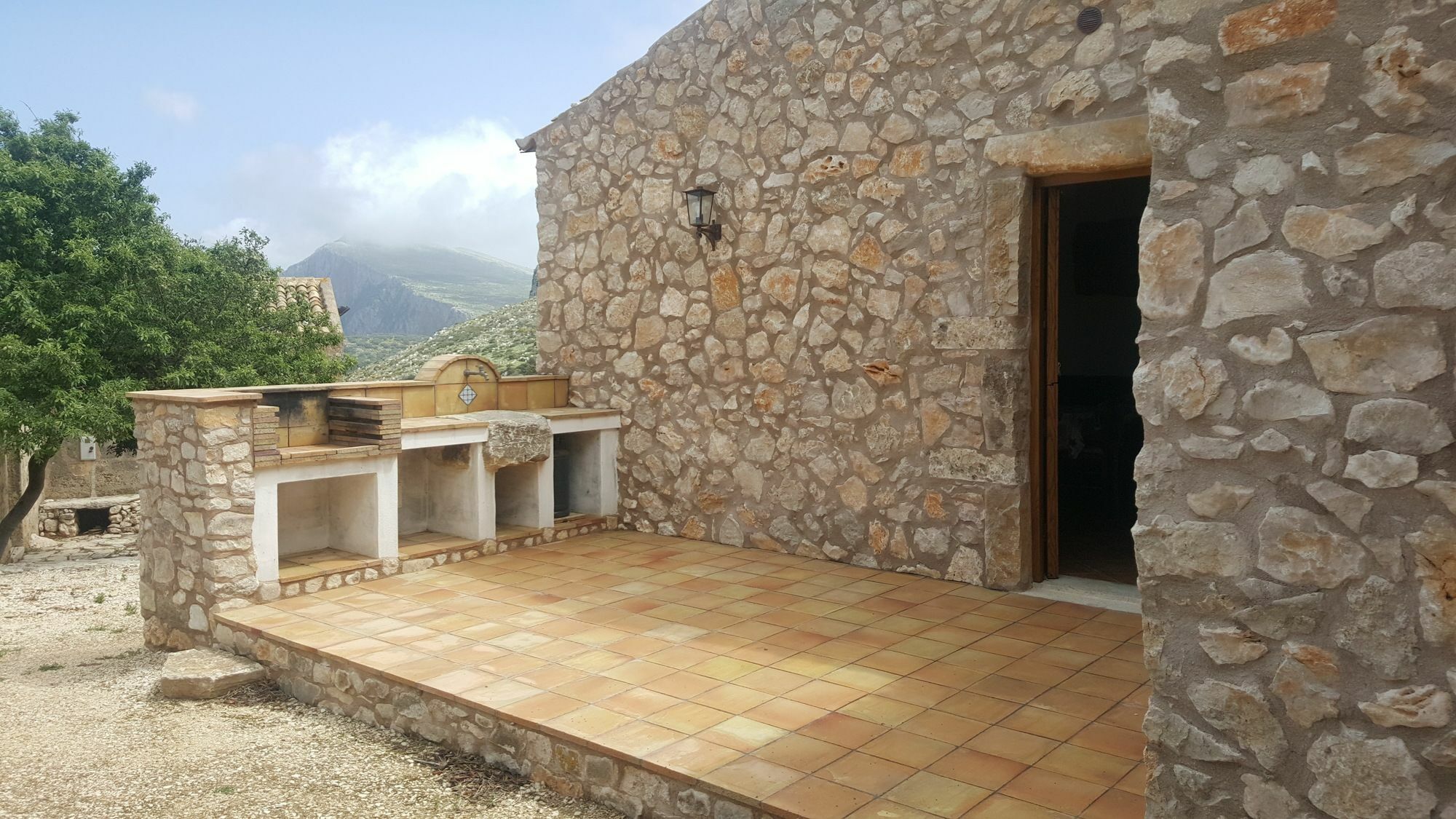Vecchio Baglio Cofano Guest House กุสโตนาชี ภายนอก รูปภาพ